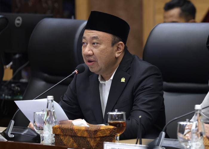 DPR Setuji Anggaran Rp61,1 Triliun untuk Kemendikdasmen