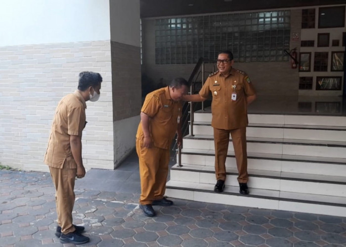Sidak Pagi Wakil Wali Kota: ASN Tak Apel Langsung Dicari
