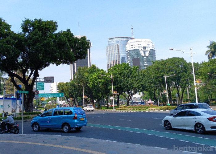 Cuaca Jakarta Hari Ini: 6 Wilayah Diprediksi Cerah, Suhu Tembus 33 Derajat Celsius