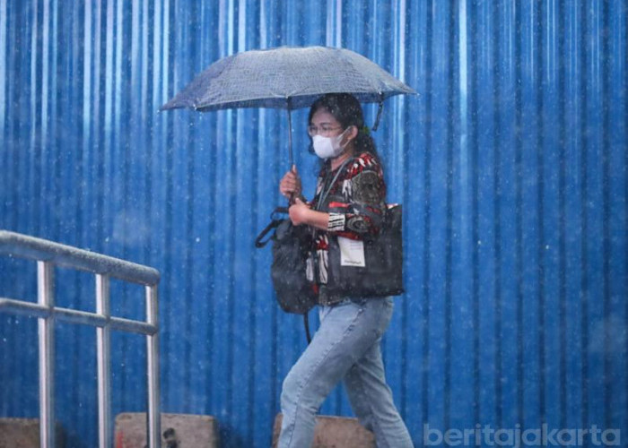 Jaksel dan Jaktim Berpotensi Diguyur Hujan Siang Ini, Suhu Jakarta Capai 33 Derajat